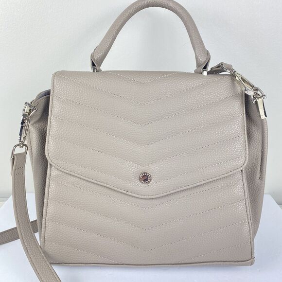 Steve Madden Crossbody Purse Chevron Vegan Leather Light Gray Career Work Bag - Picture 1 of 7